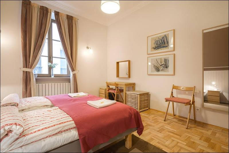 ורשה P&O Podwale Apartments מראה חיצוני תמונה